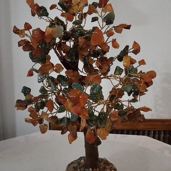 Natural Stone tree - Picture 2 of 6